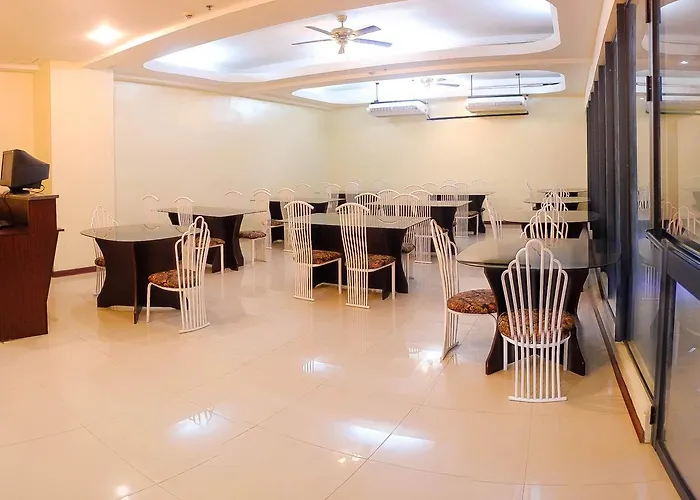 Metro Park Mandaue Hotel 2*